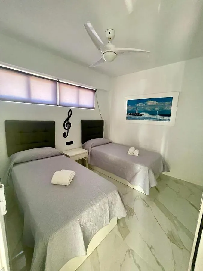 Jazmin Del Mar Apartment Torremolinos Spain